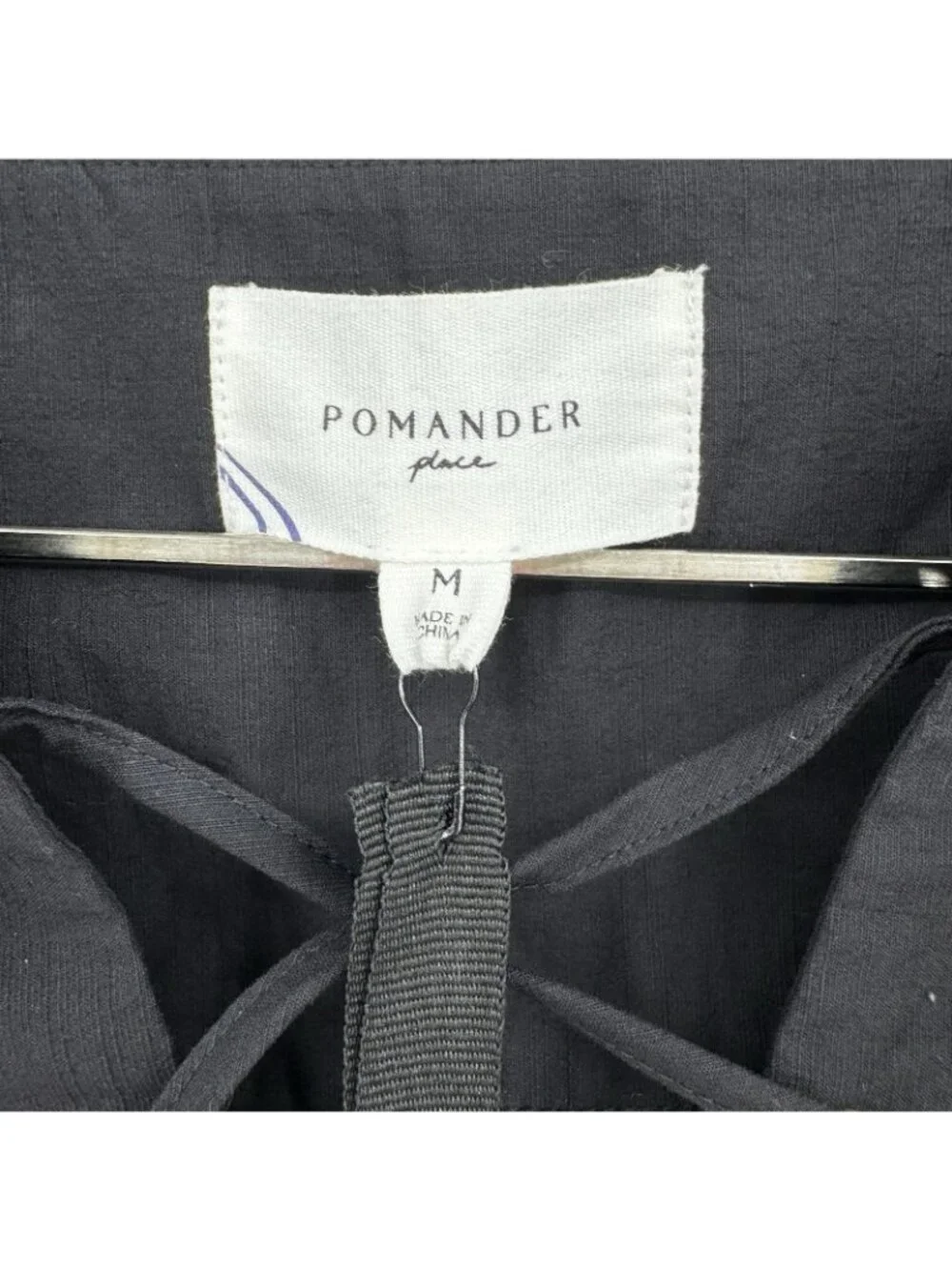 Pomander Place by Tuckernuck Black Puff Sleeve Lace-up Blouse size M Medium NWT